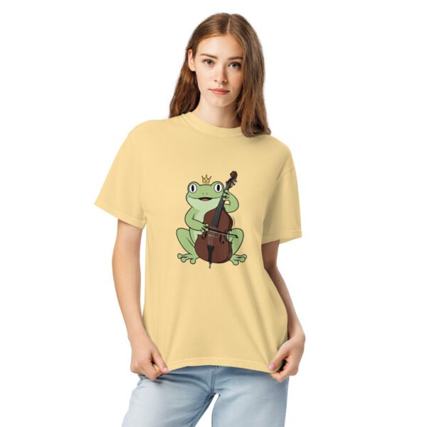 Frog on Bass: Unisex garment-dyed heavyweight t-shirt - Image 10