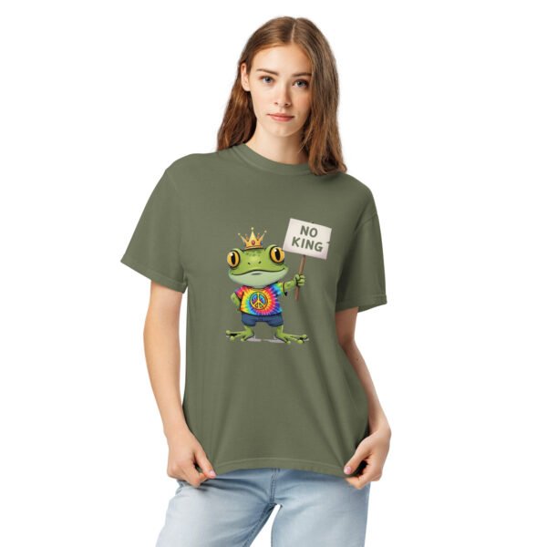 No King: Unisex garment-dyed heavyweight t-shirt - Image 3