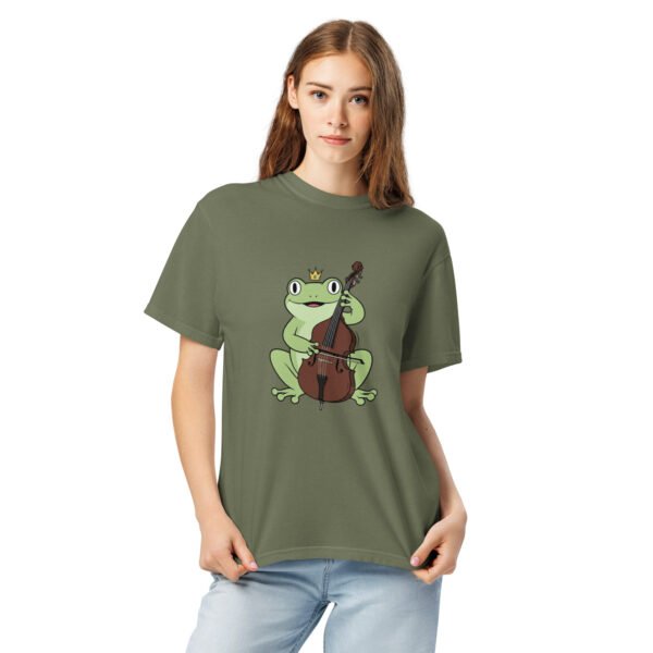 Frog on Bass: Unisex garment-dyed heavyweight t-shirt - Image 3