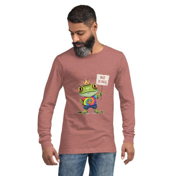 No King: Unisex Long Sleeve Tee - Image 5